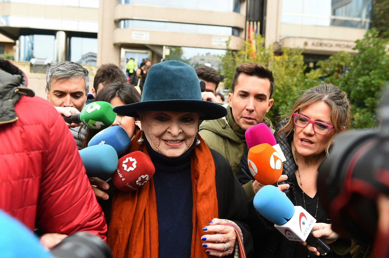 Lucía Bosé, saliendo de los juzgados esta semana.