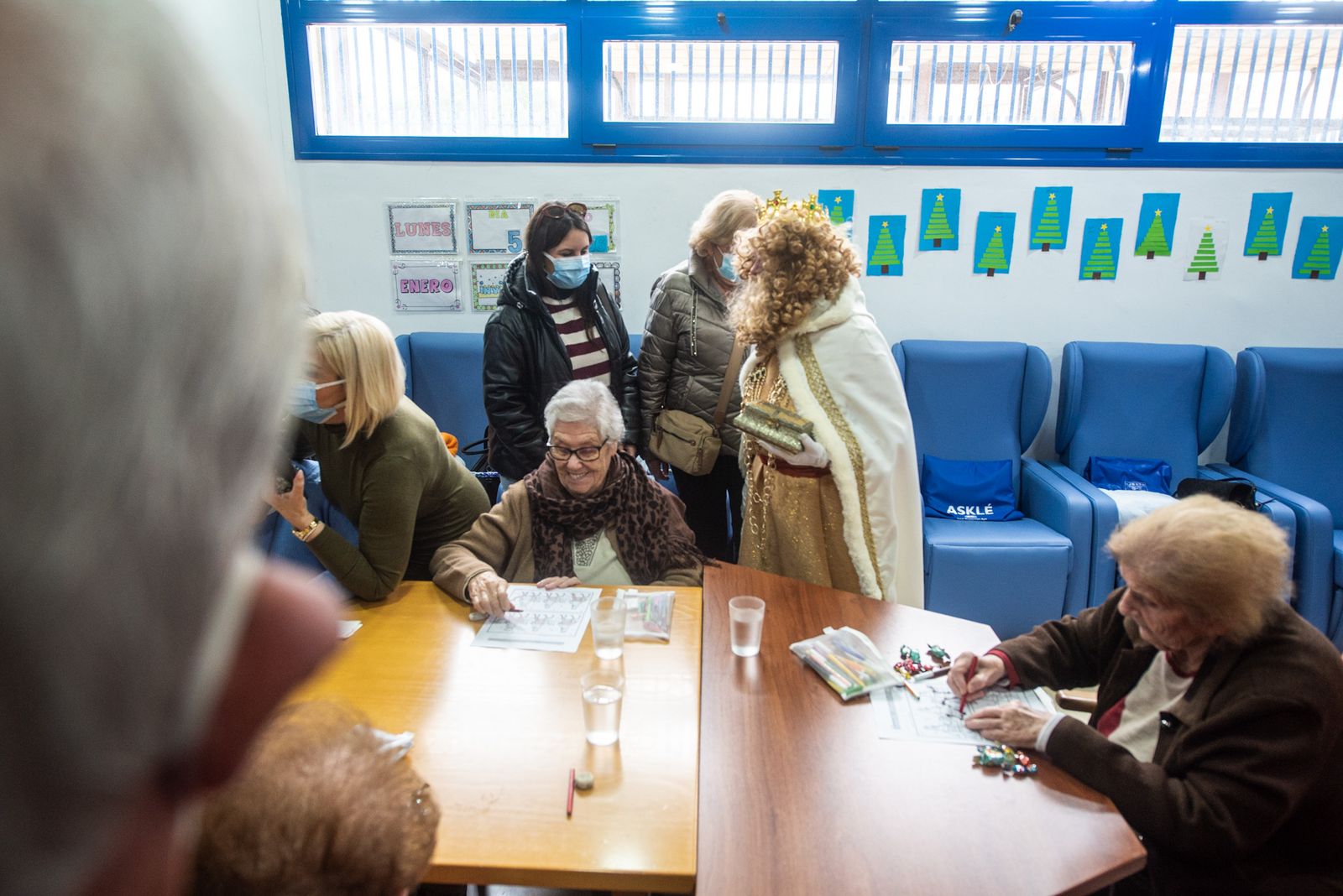 La visita de los Reyes Magos a la asociacion San Rafael de Alzheimer