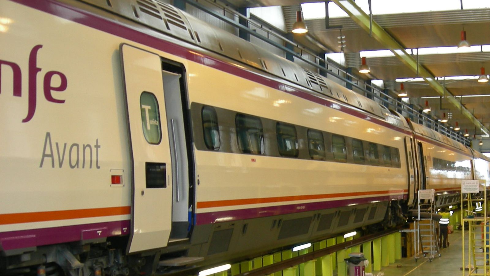 Renfe Fabricación y Mantenimiento aporta 3.000 empleos directos al sector industrial español.