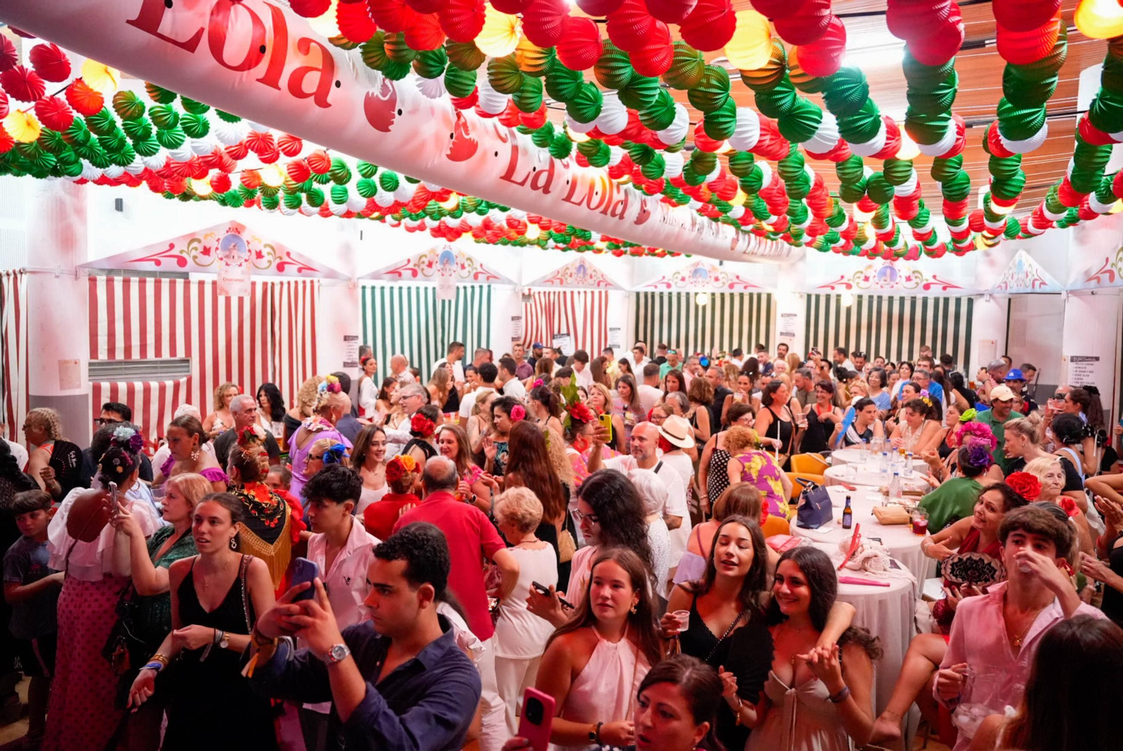 La final del concurso de sevillanas en la Lola