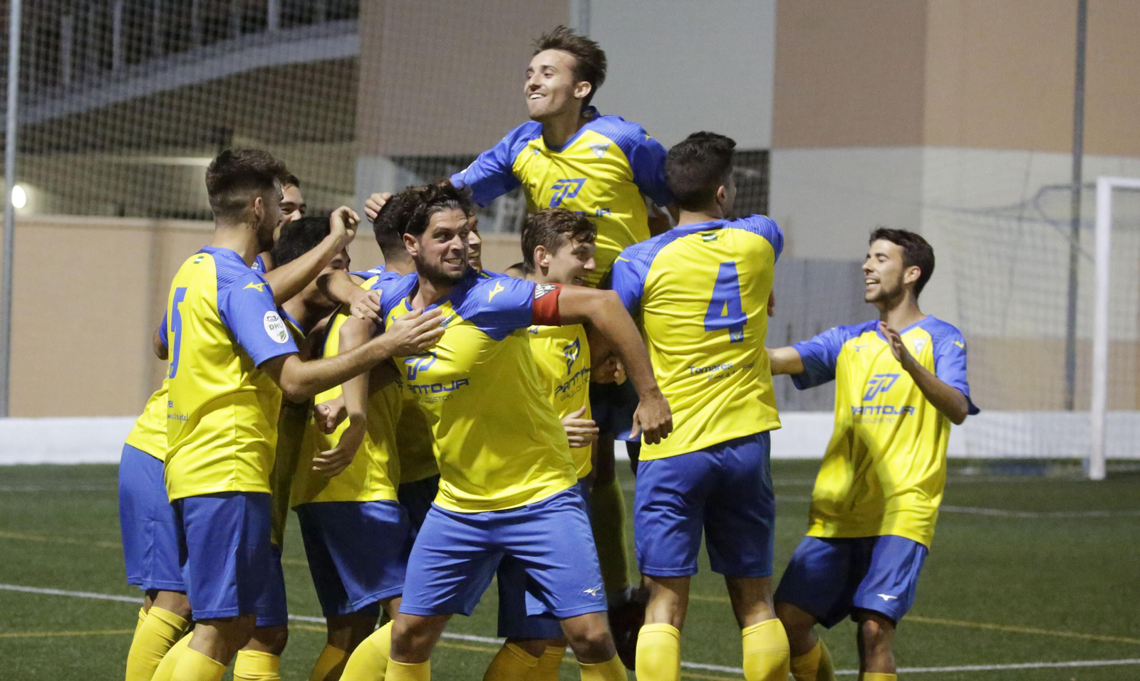 TOMARES , COPA DEL REY