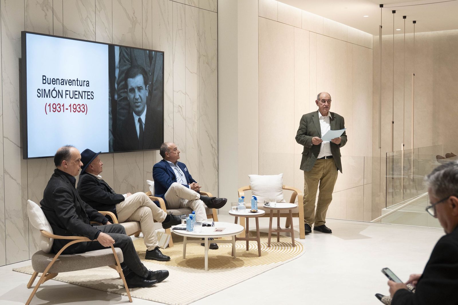 Un siglo de política local: Antonio Llaguno presenta en Almería su libro sobre las alcaldías de Cuevas del Almanzora