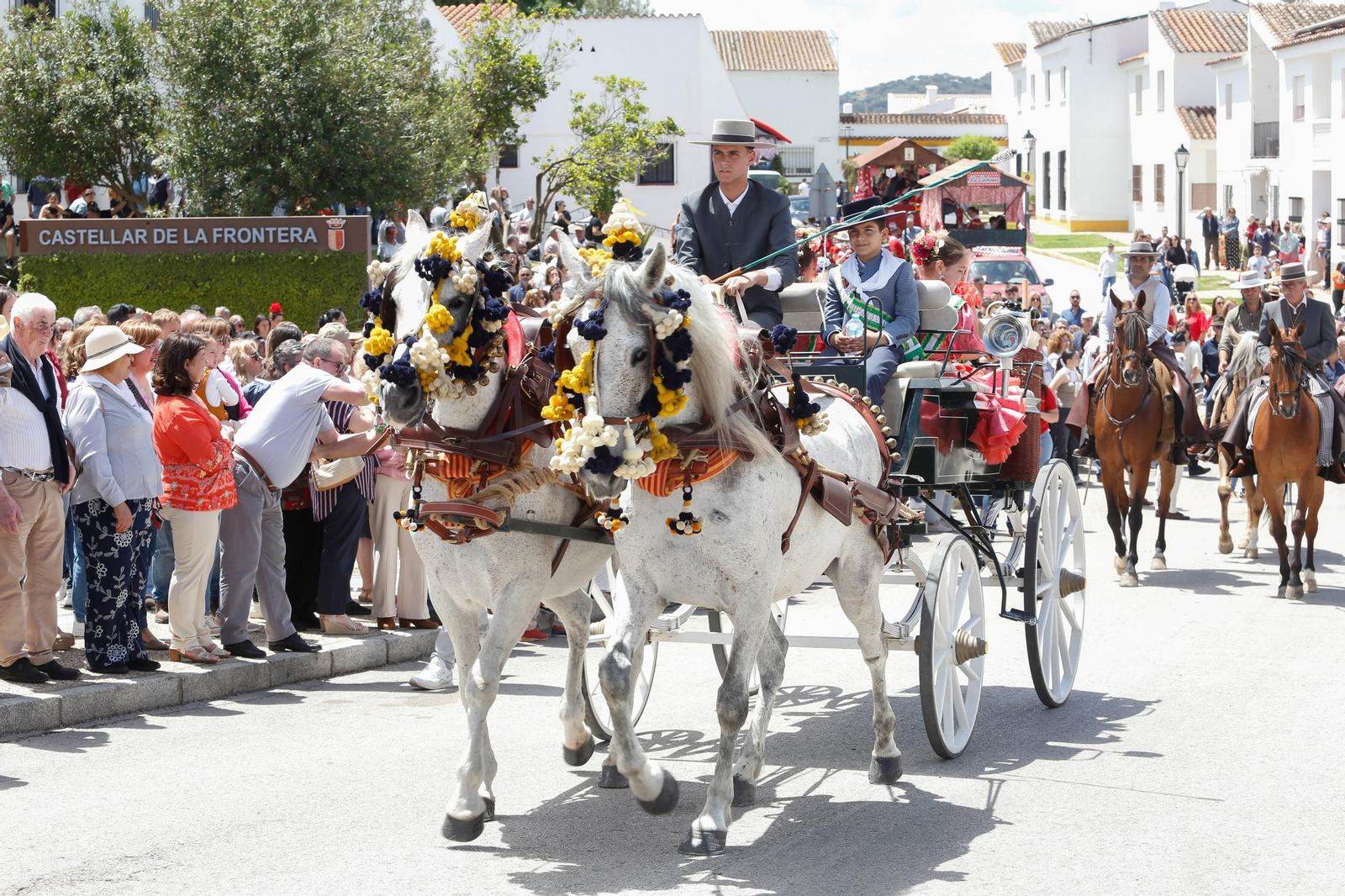 Fotos del domingo de Feria y la romería del Cristo de la Almoraima