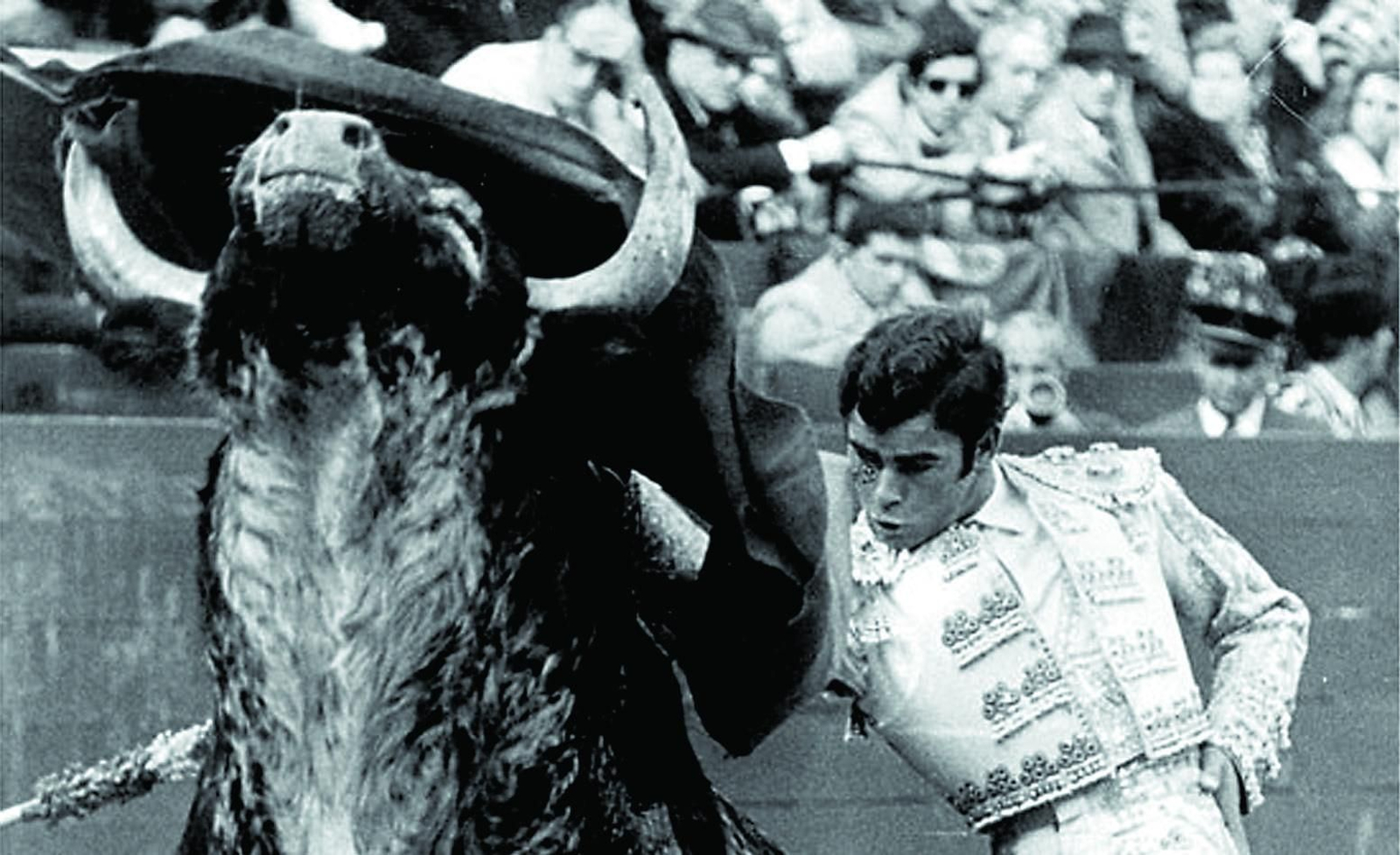 Francisco Rivera Pérez 'Paquirri', durante una corrida.