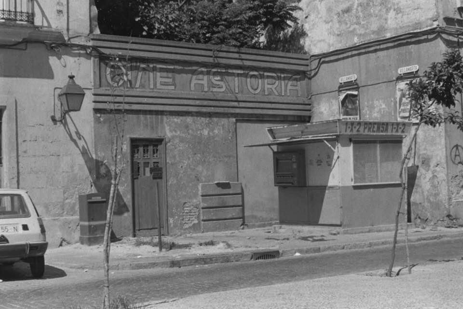 La antigua entrada de Preferencia del Cine Astoria.