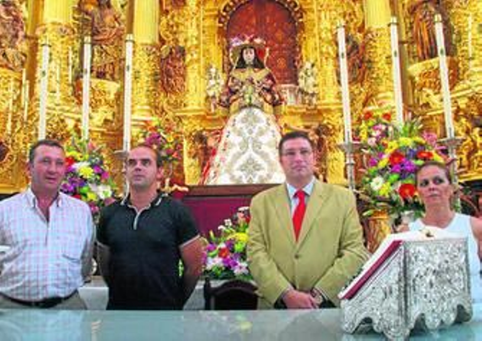 El delegado de Romería, Ángel Díaz de la Serna, Juan Manuel Martínez, Juan Ignacio Reales y Manoli Martínez.