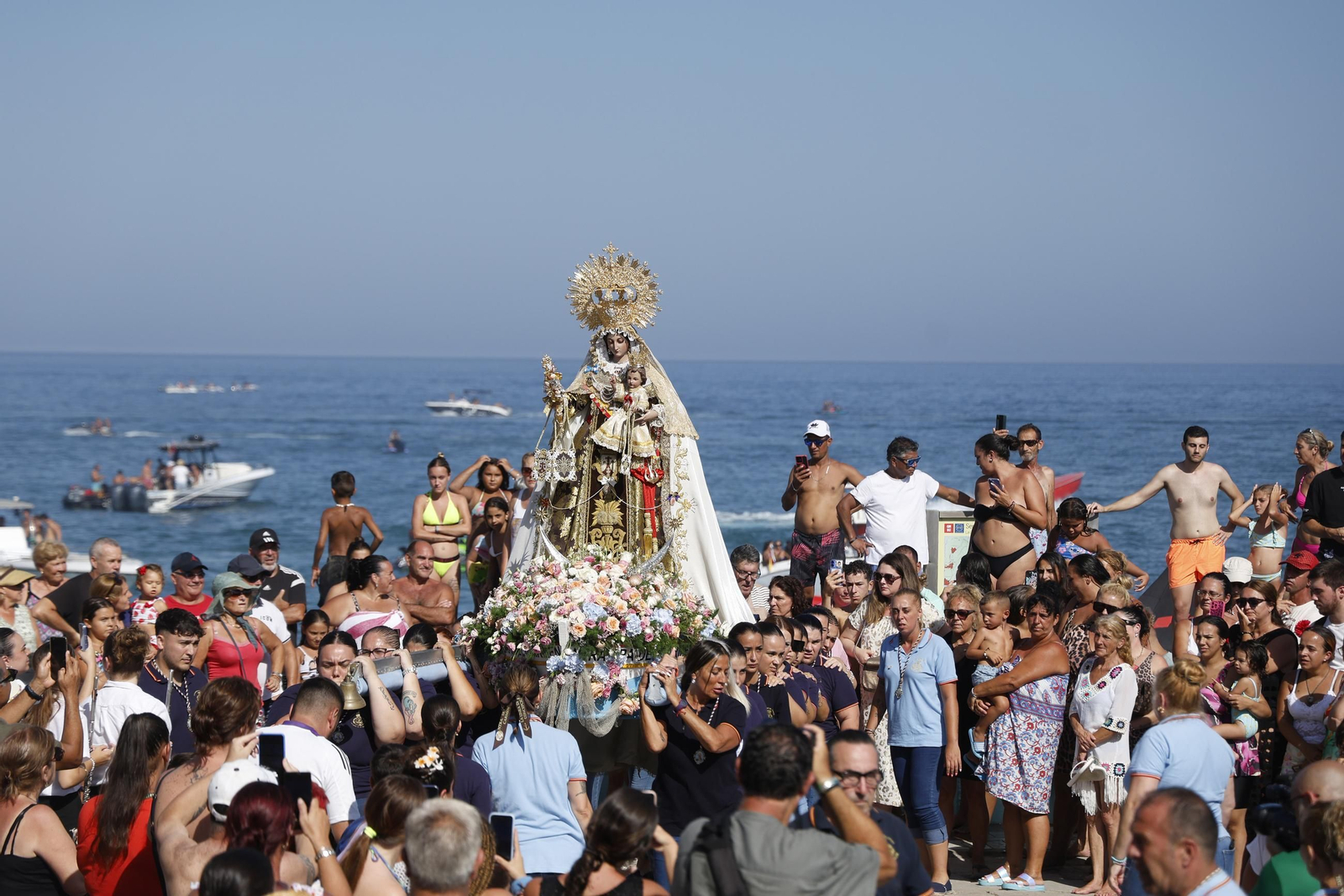 Fotos de la procesión de la Virgen del Carmen en La Línea