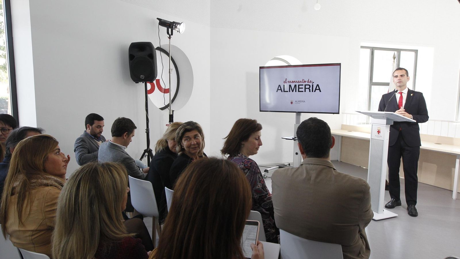 Otra imagen de la intervención de Ramón Fernández-Pacheco