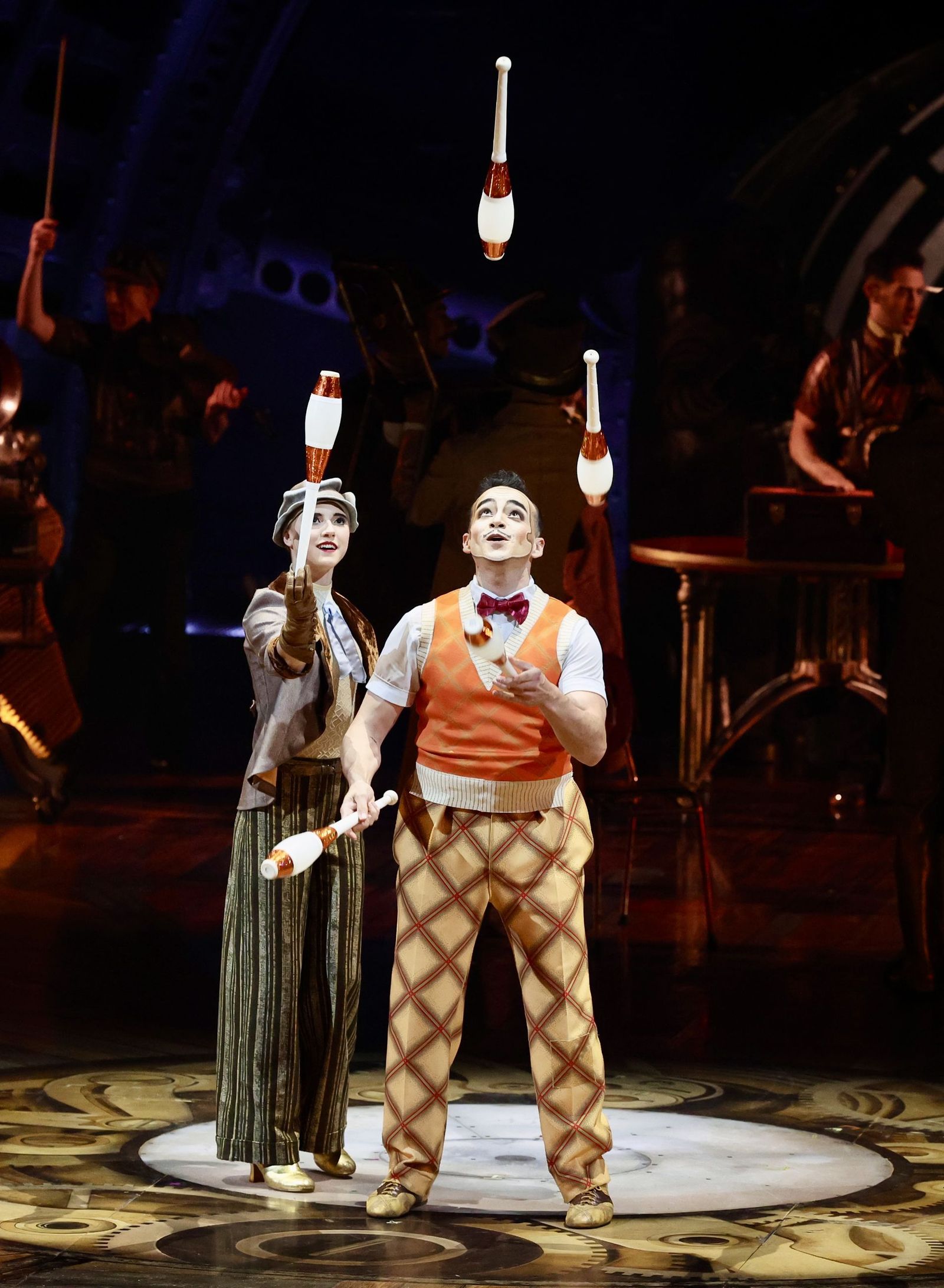 'Kurios: Gabinete de Curiosidades' en Sevilla: fotos del espectáculo