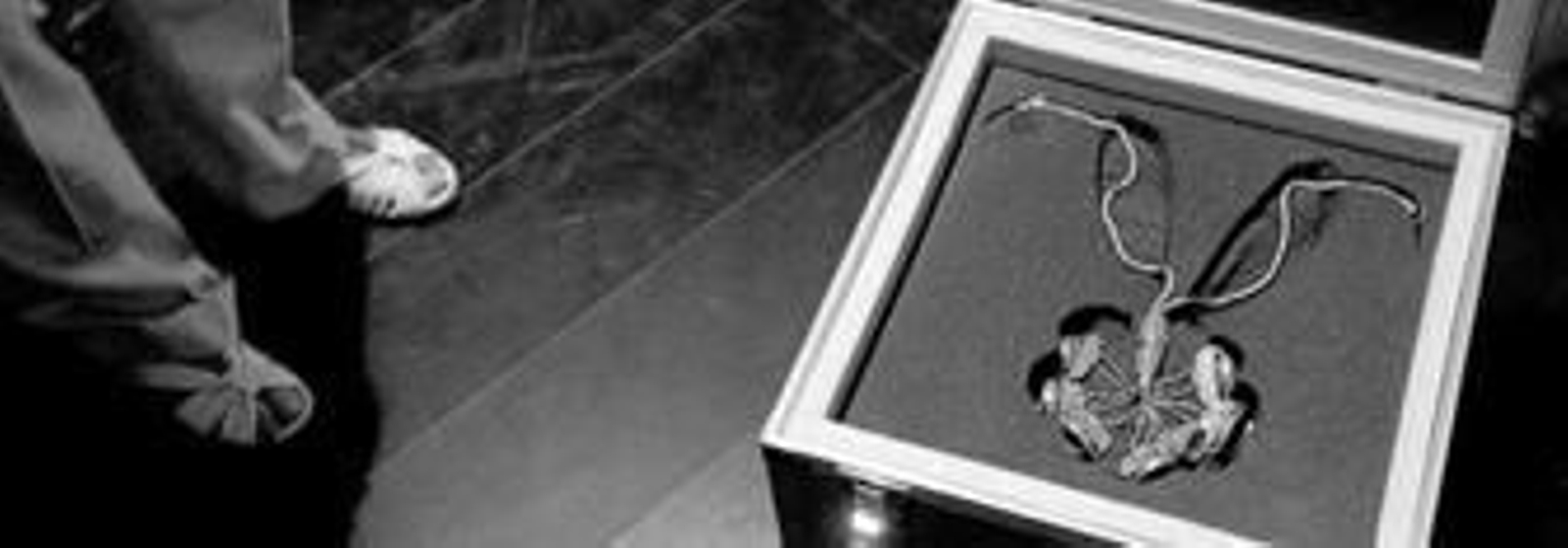 Imagen del collar del conjunto de joyas que integran el Tesoro del Carambolo, compuesto por 21 piezas.