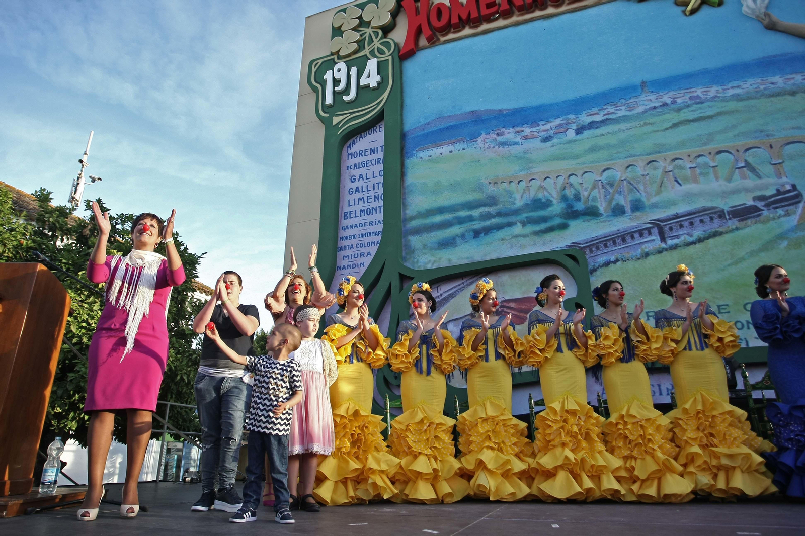 Imágenes del acto de coronación de la Feria de Los Barrios