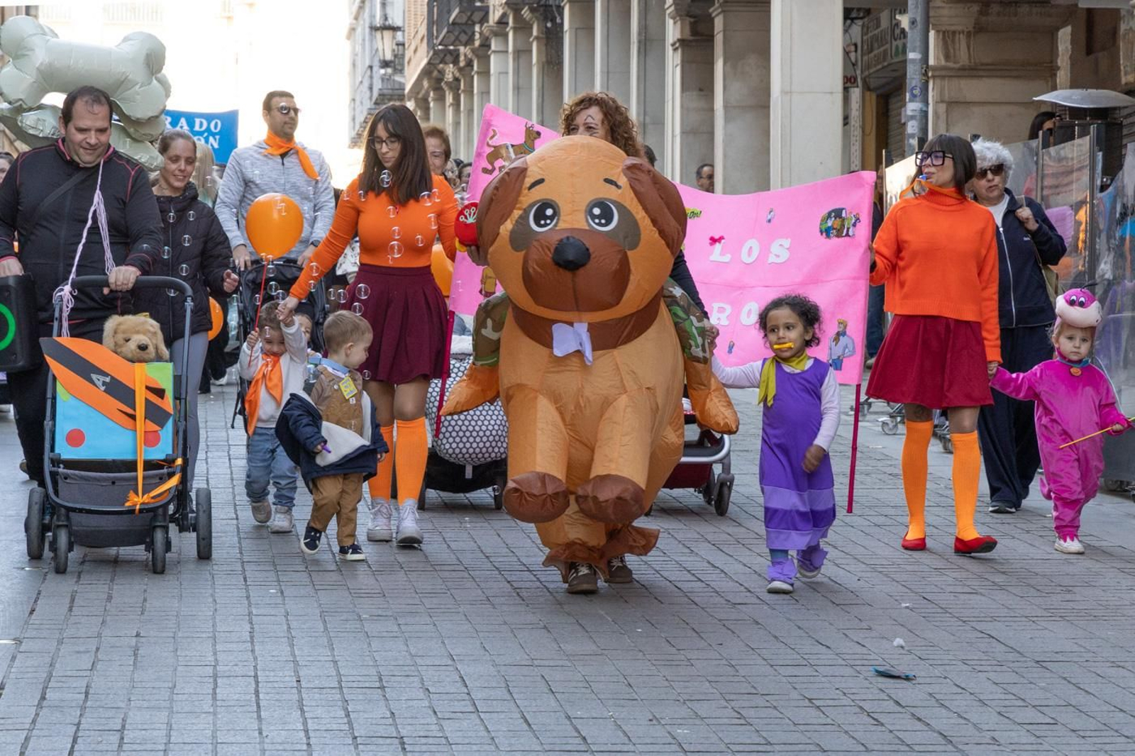 Pasacalles del Carnaval Escolar
