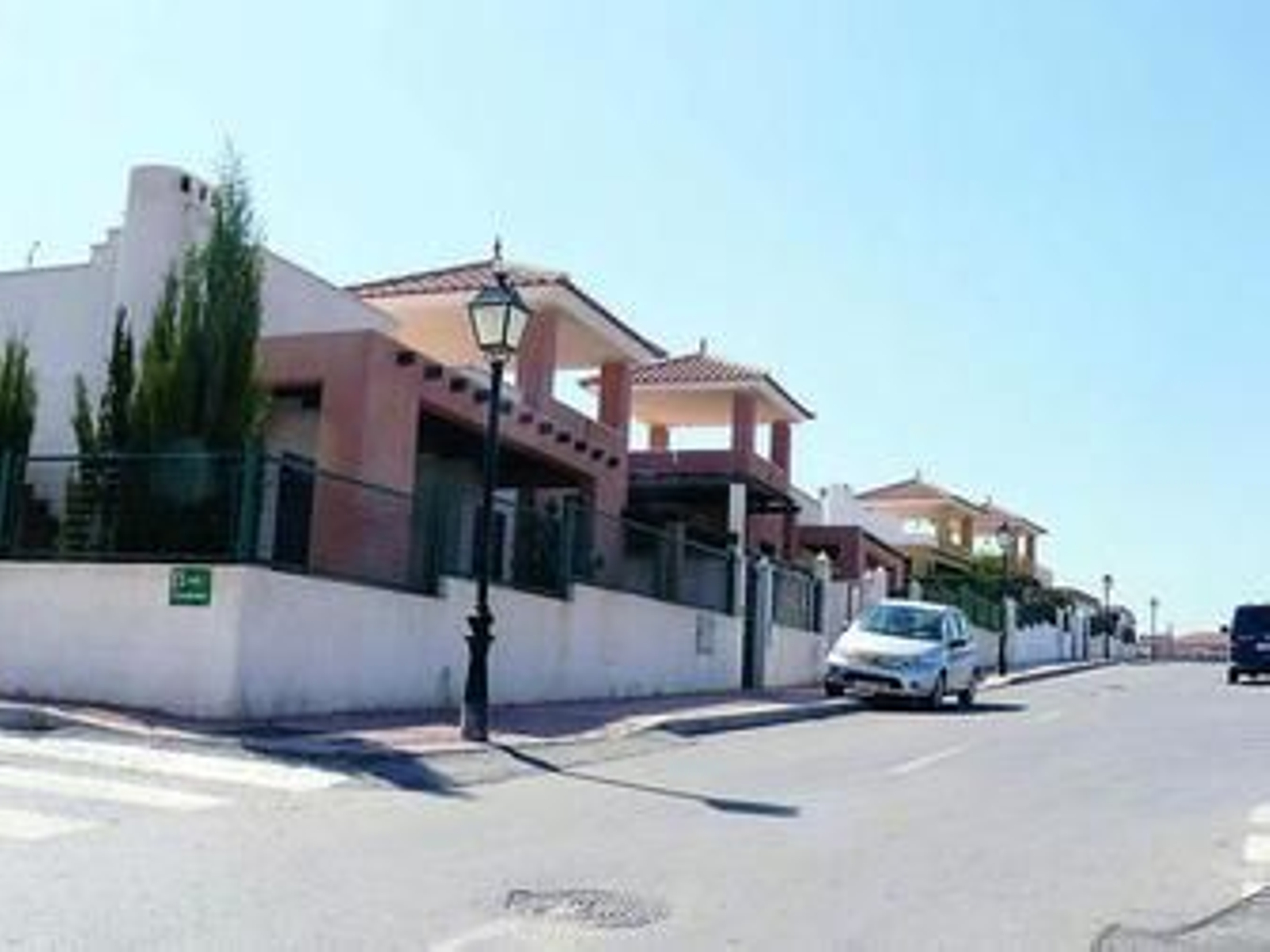 La urbanización donde ocurrieron los hechos quedó desierta al saberse la fatal noticia.