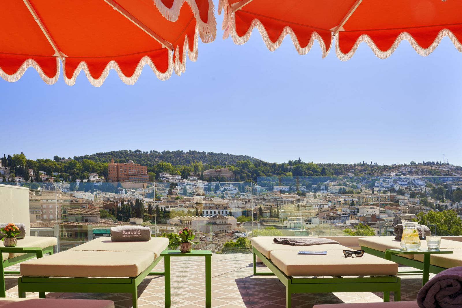 Granada, una reina entre los que viajan fuera de temporada