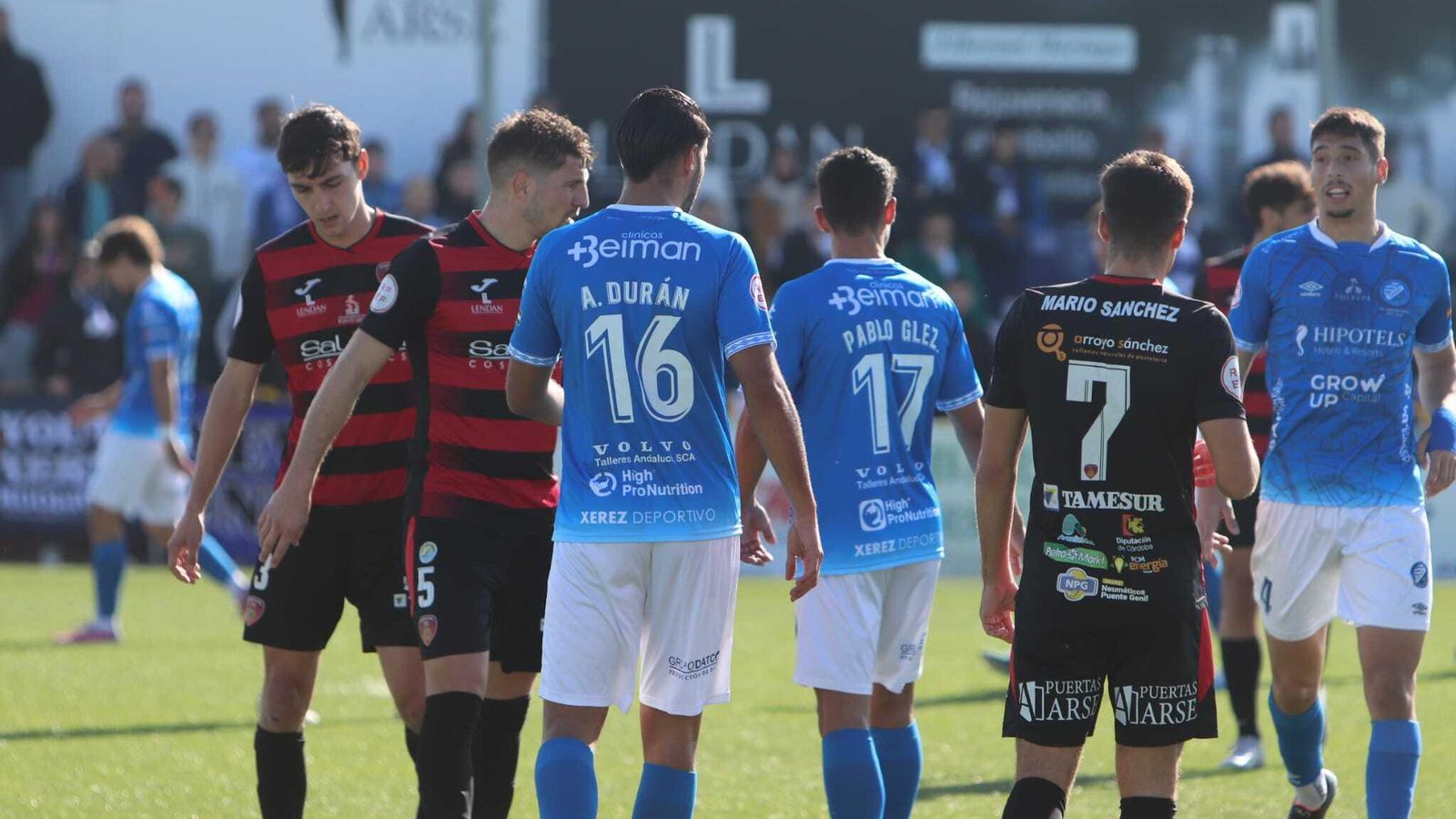 Los azulinos sufrieron en defensa en algunos momentos.