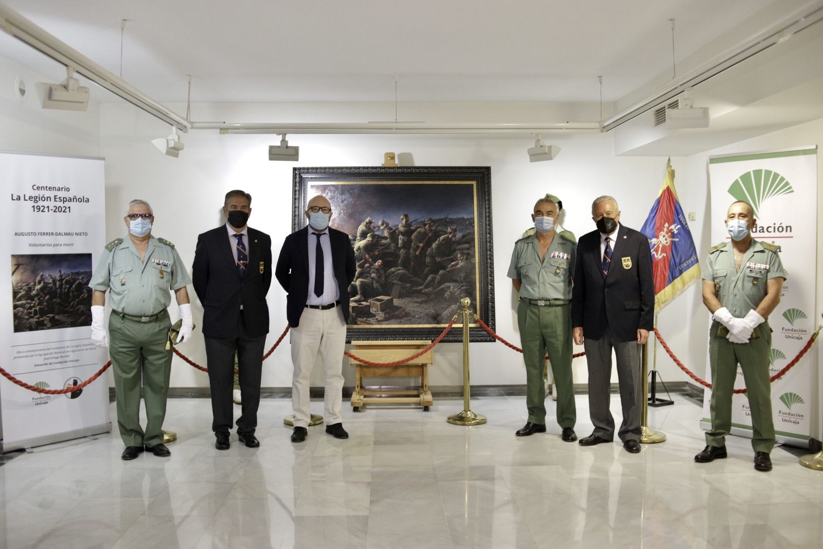 El cuadro conmemorativo del centenario de La Legión, en el Centro Fundación Unicaja de Almería