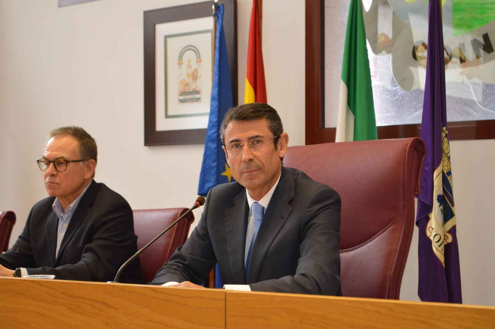 Fernando Fernández, ayer, en su despedida.