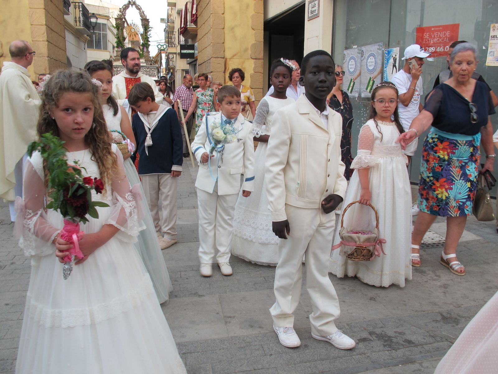 La procesión del Corpus Christi de Vera, en imágenes