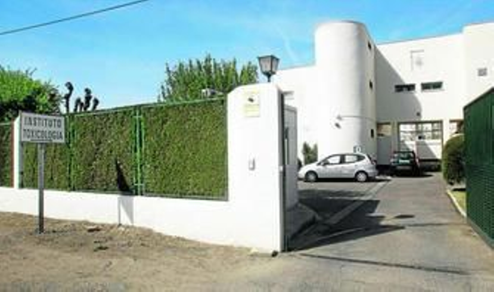 La sede del Instituto Nacional de Toxicología, en la avenida Doctor Fedriani.