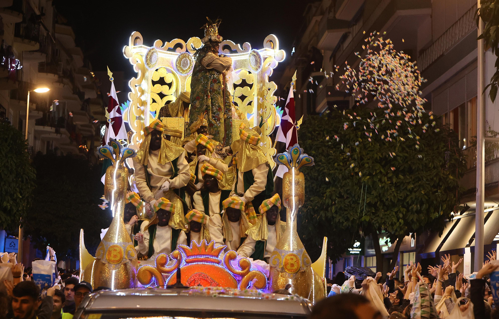 Las mejores imágenes de la noche de la Cabalgata de Reyes