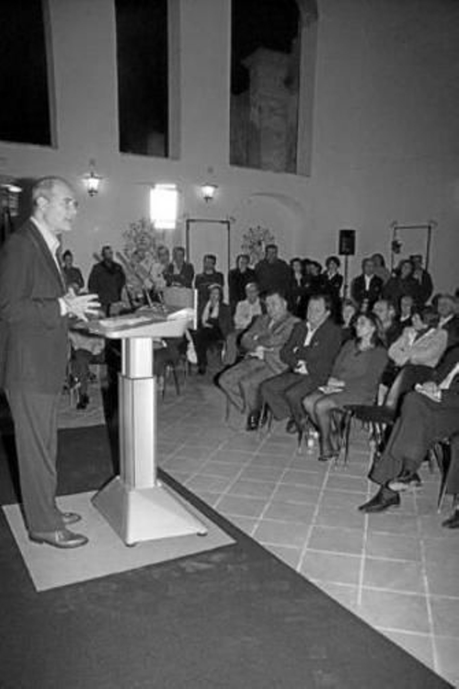 Manuel Chaves y Rosa Lucía Polonio en un momento del acto.