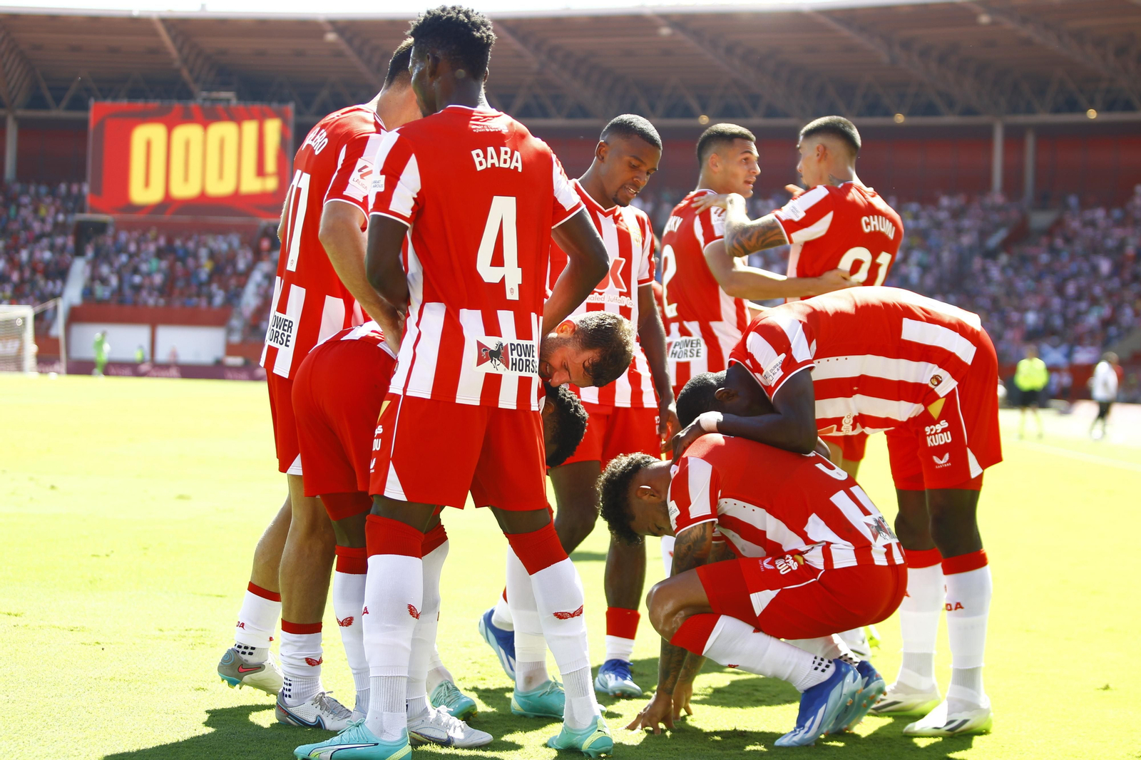 Imágenes del empate a 3 de la U.D. Almería y el Granada C.F.