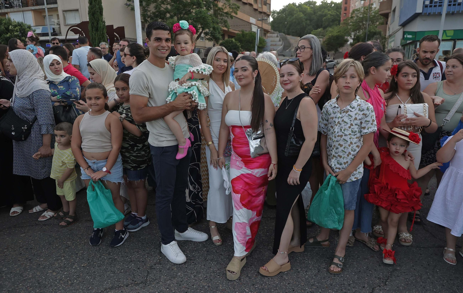 Búscate en las fotos de la cabalgata de la Feria Real de Algeciras 2025