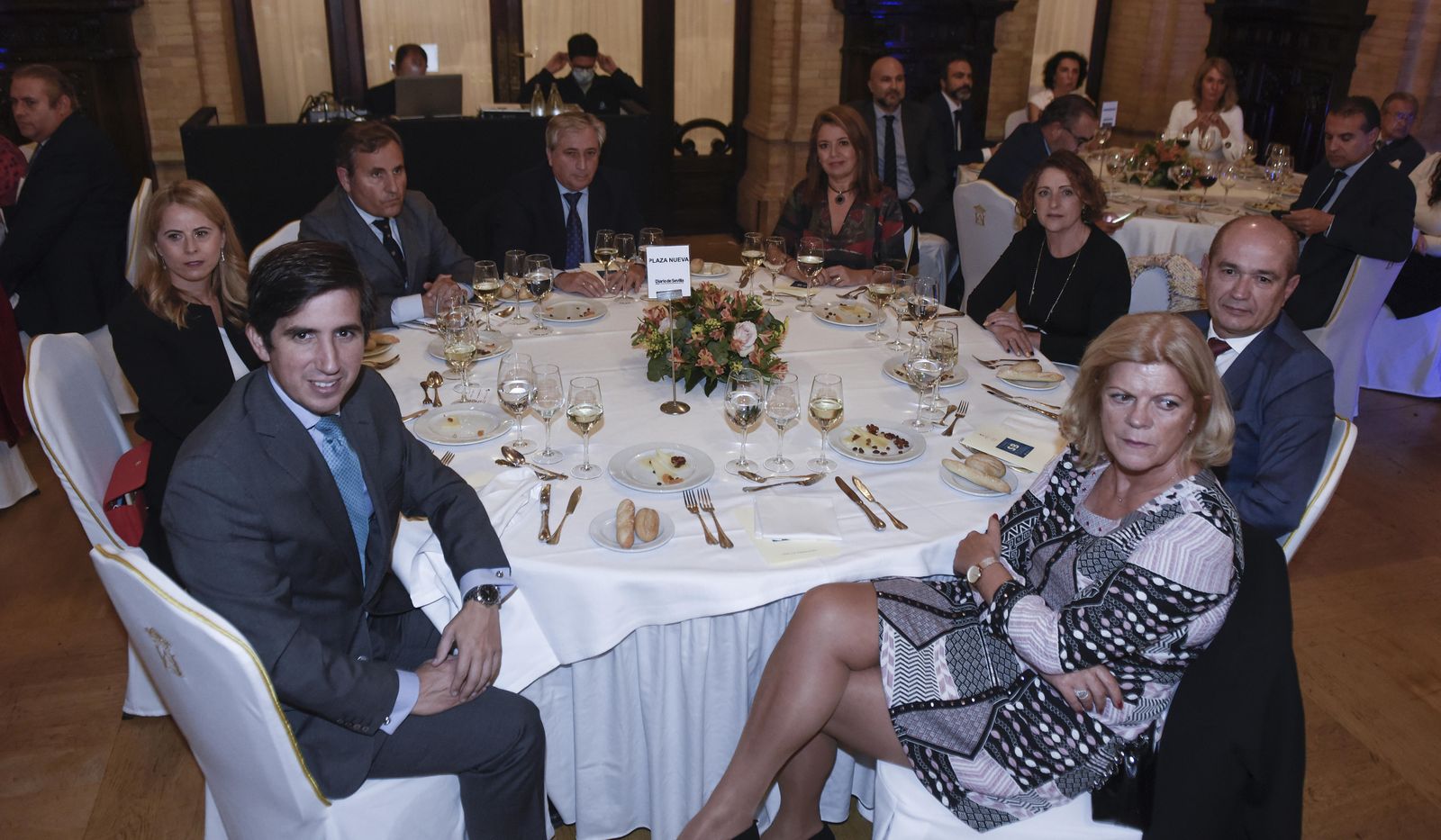Francisco Gallego, Muriel Páez, Pablo Ibáñez, Javier Fernández, Yolanda Torres, Ana María Álvarez, Jesús Muñoz y Fátima Bernal.