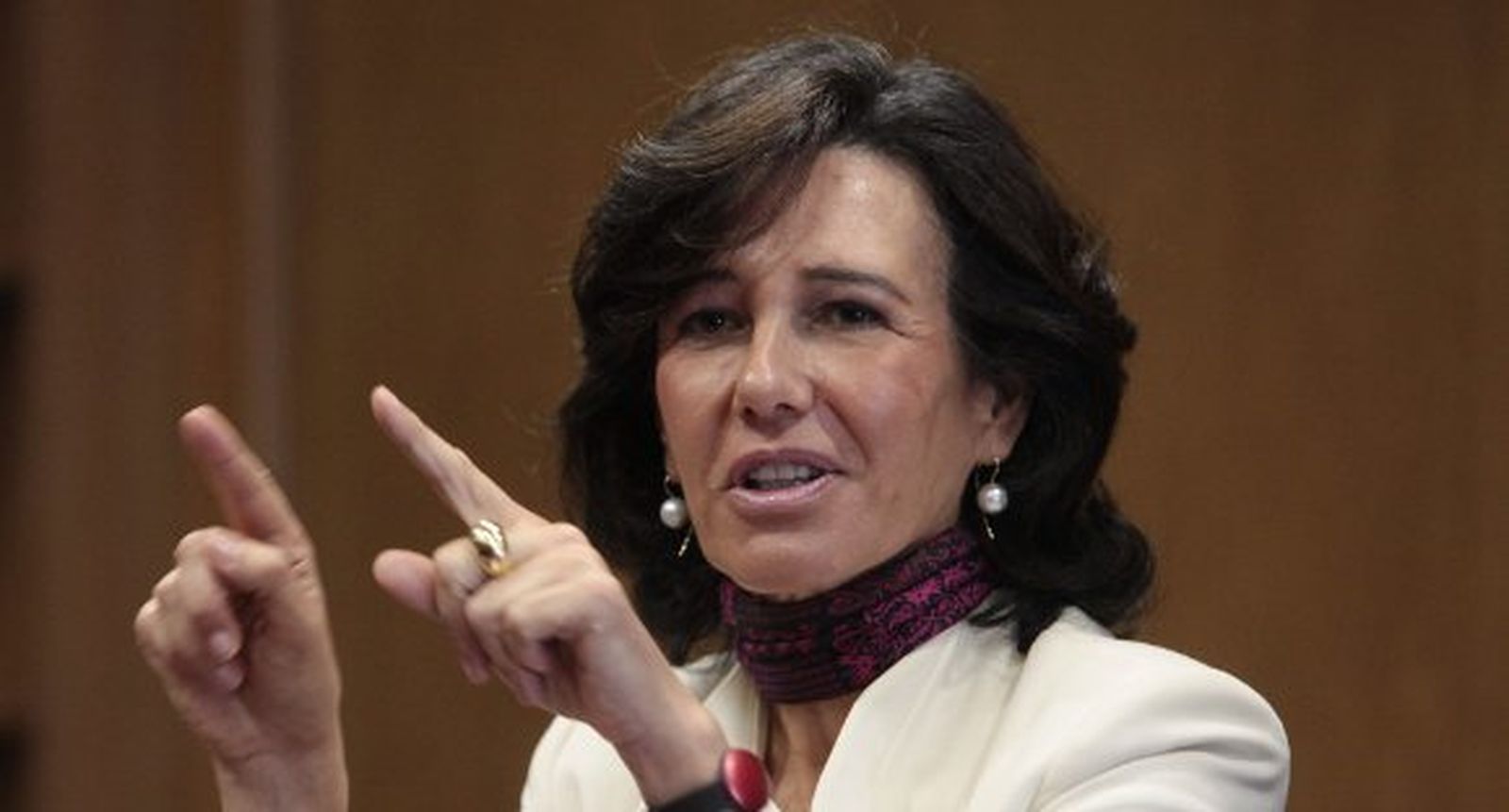 El Santander eleva su beneficio un 39,3% en 2014