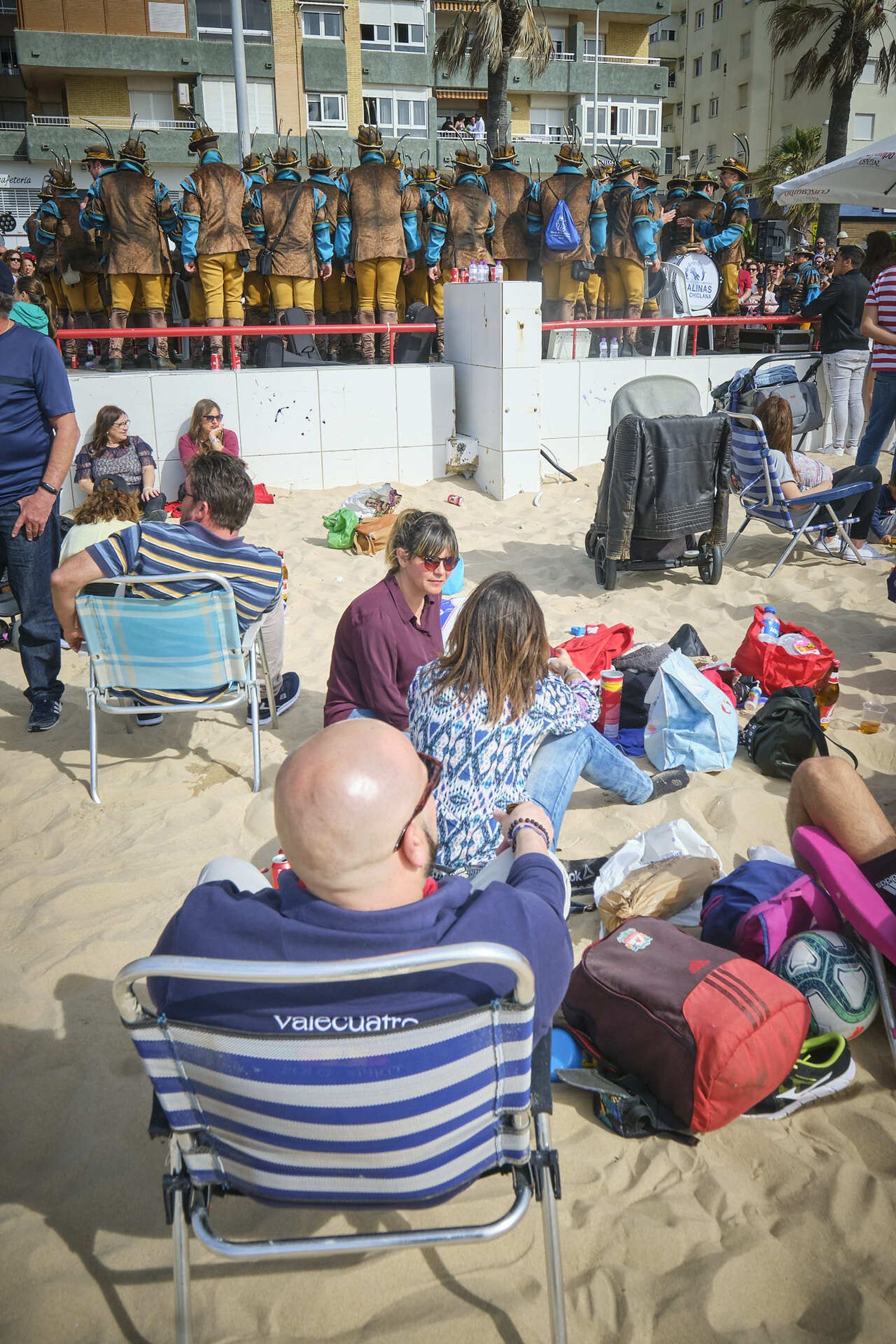 Batalla de Coplas en el Paseo Marítimo de Cádiz