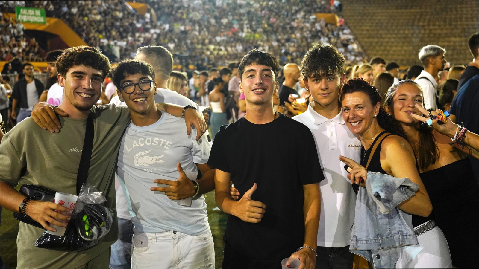 El concierto de JC Reyes en el Cabaret Festival de Algeciras, en imágenes