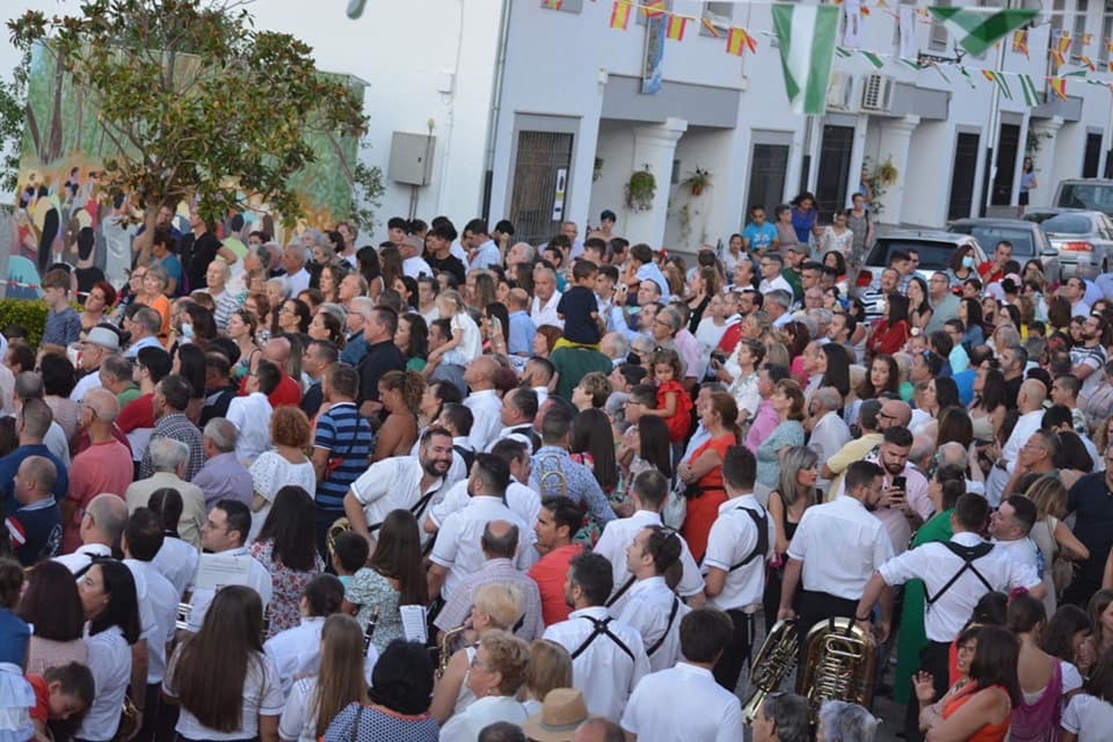 El espectacular recibimiento a la Virgen de Guía en Villanueva del Duque, en imágenes