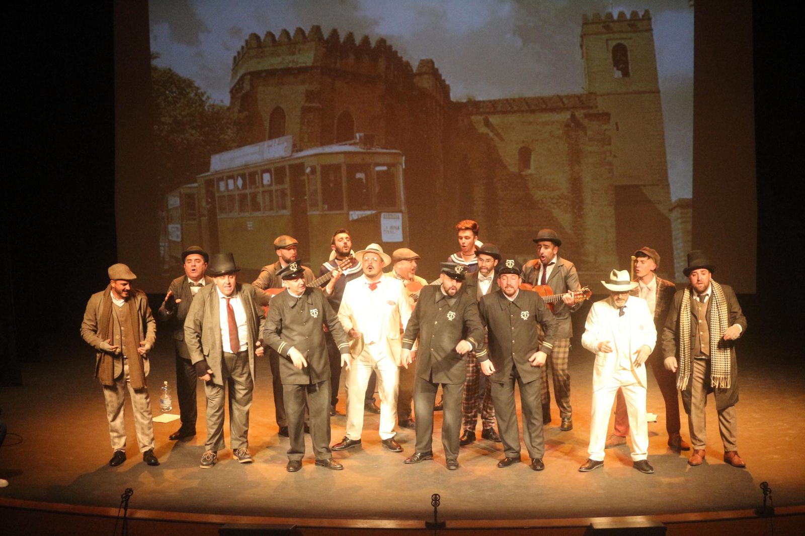 Comparsa de Conil 'El Tranvía'