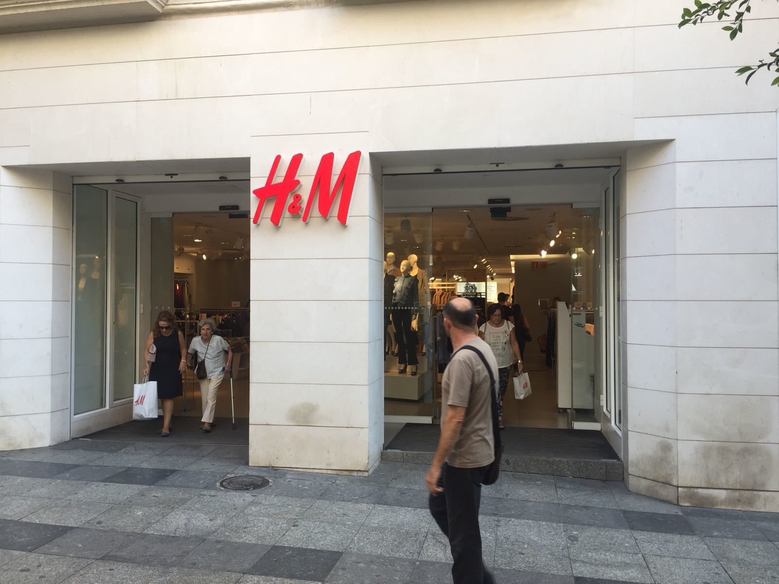 H&M cierra en el centro en octubre