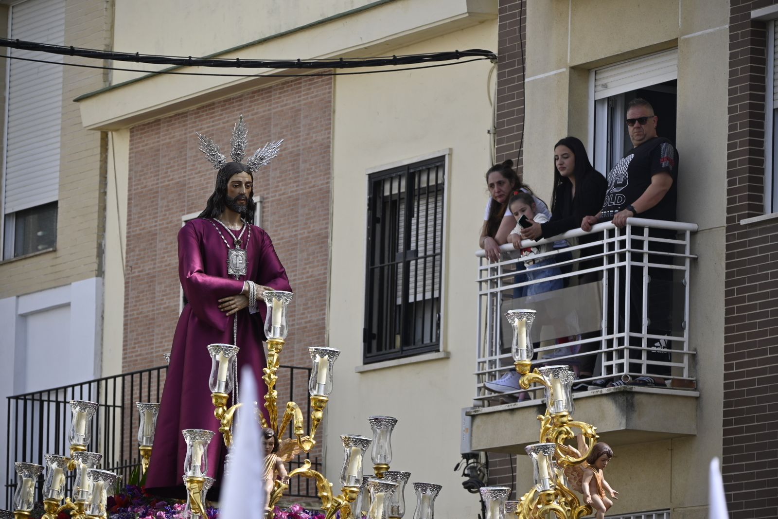 Lunes Santo, Hermandad del Cautivo
