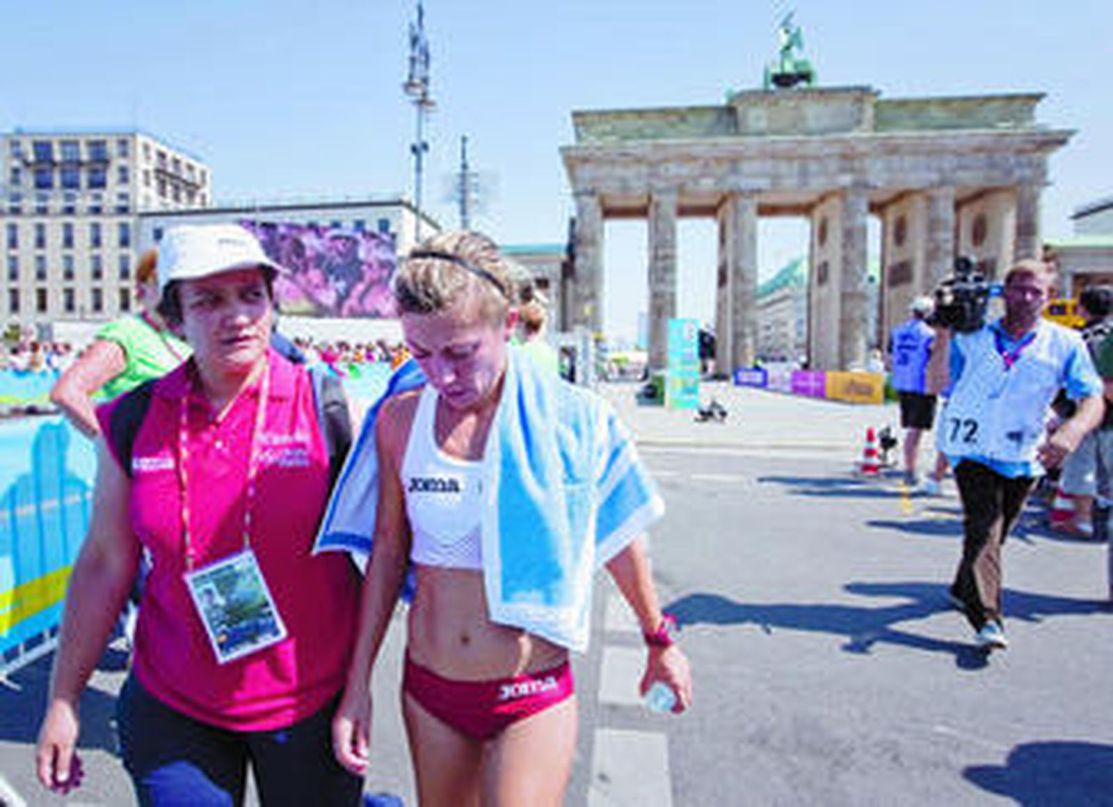 María Vasco, tras tener que abandonar la prueba de los 20 kilómetros marcha por un desmayo.