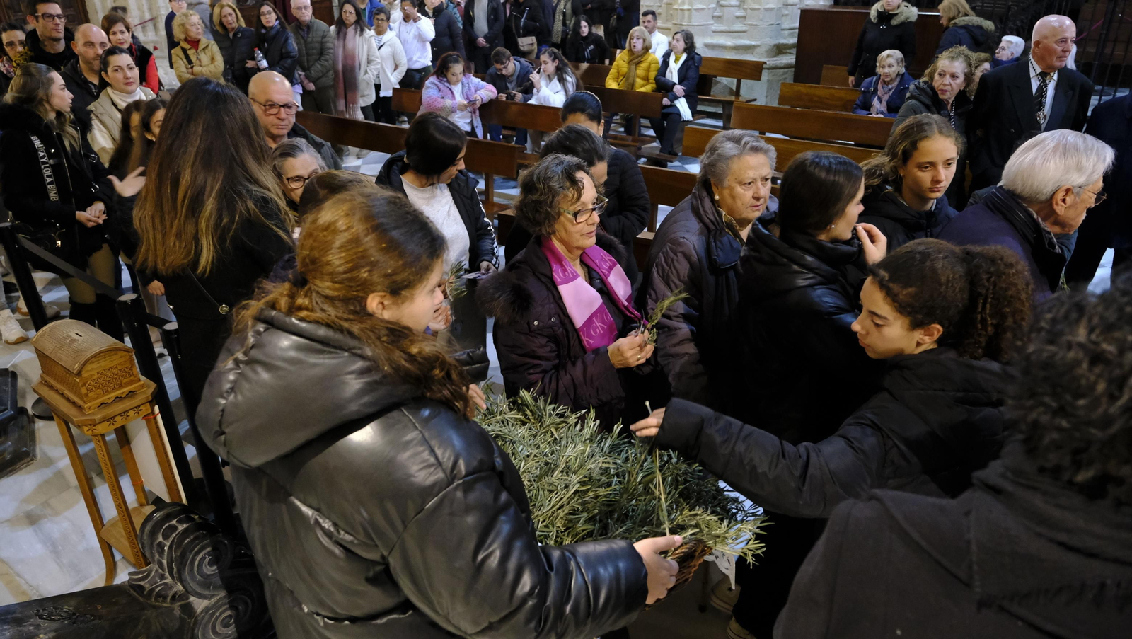 Las imágenes del Vía Crucis del Cristo de la Escucha