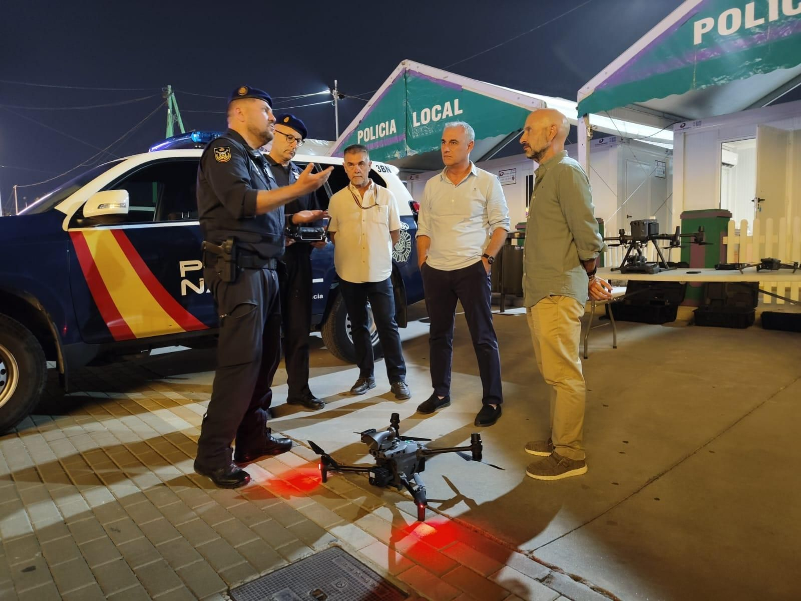 Efectivos de la Policía Nacional durante la Feria de Málaga.