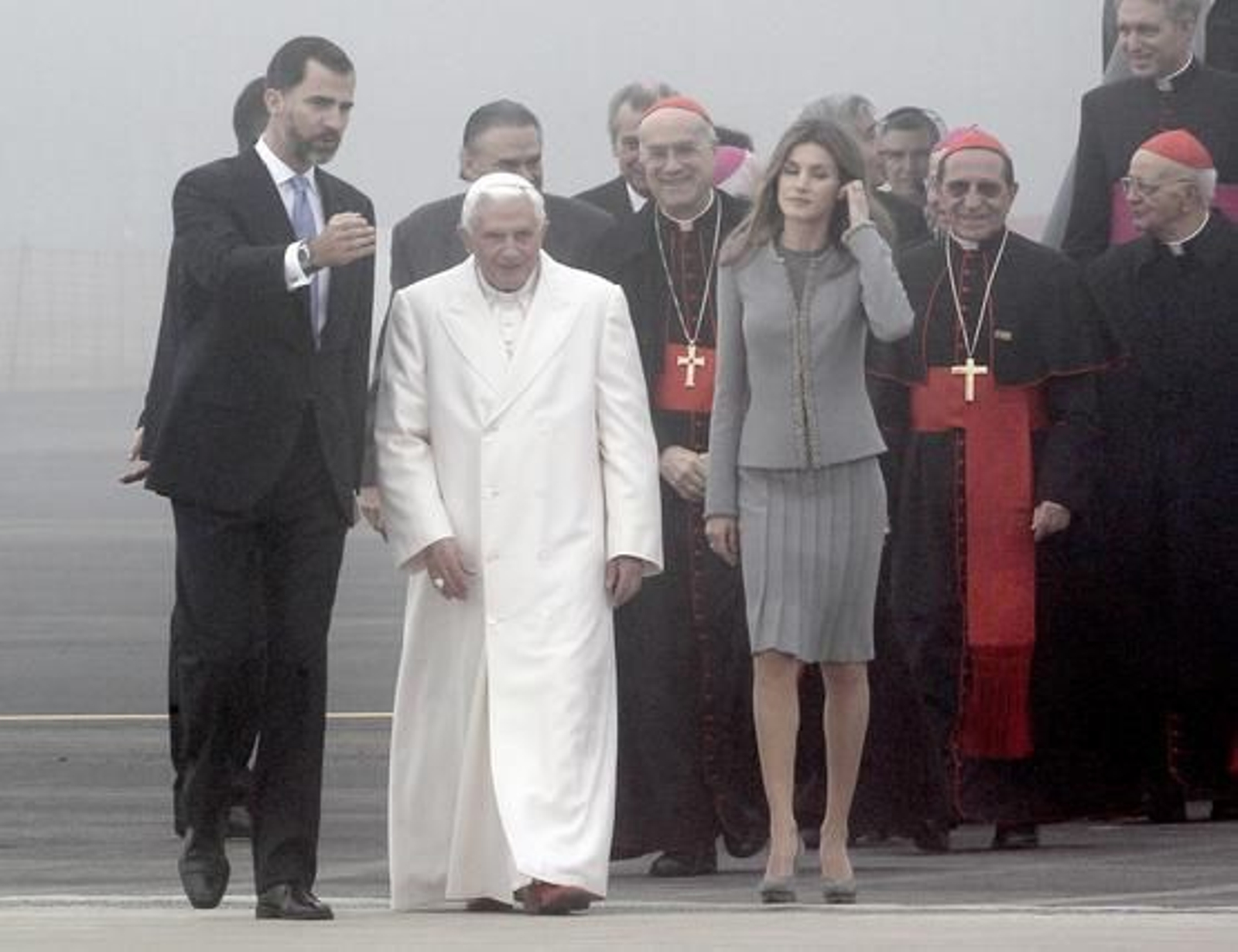 El papa Benedicto XVI realizó su primera parada en España en Santiago de Compostela. 

Foto: EFE