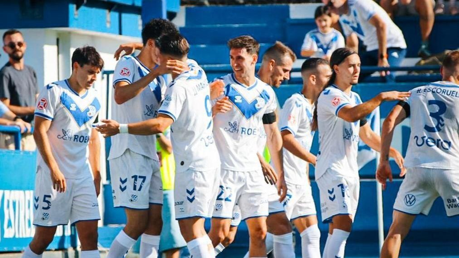 El Europa celebra su última victoria en casa.