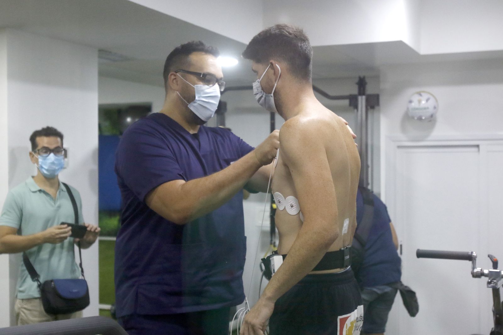 Los reconocimientos médicos del Córdoba CF, en imágenes