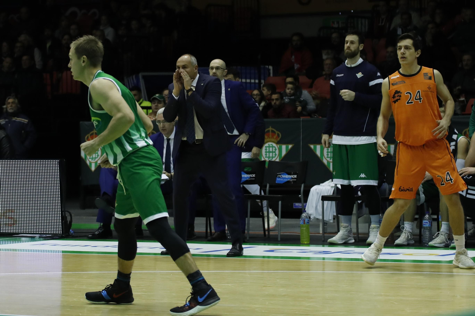 Las imágenes del Betis E-Plus-Força Lleida