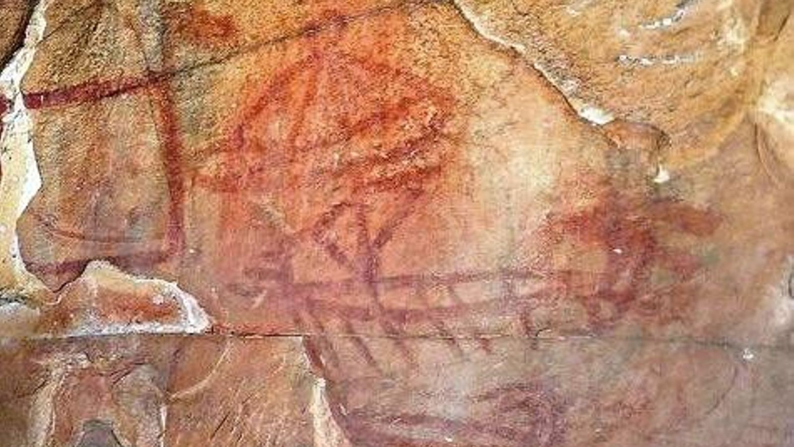 Pinturas rupestres en la Laja Alta.