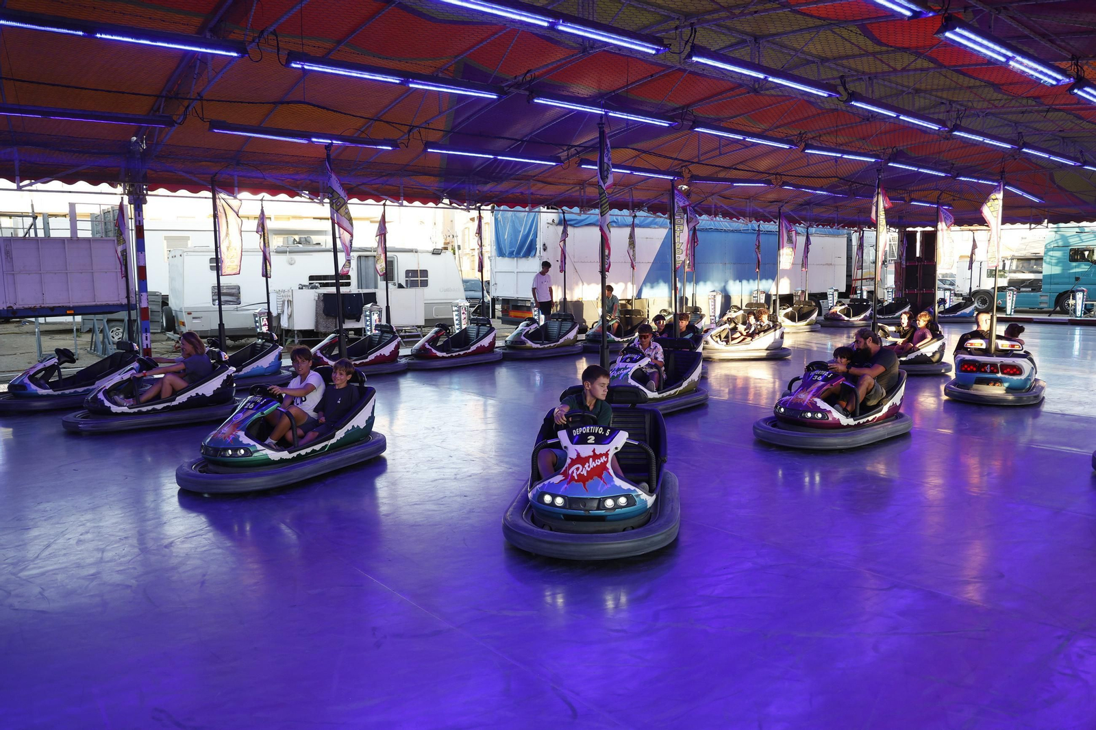 Búscate en las fotos del jueves en la Feria de Tarifa 2025