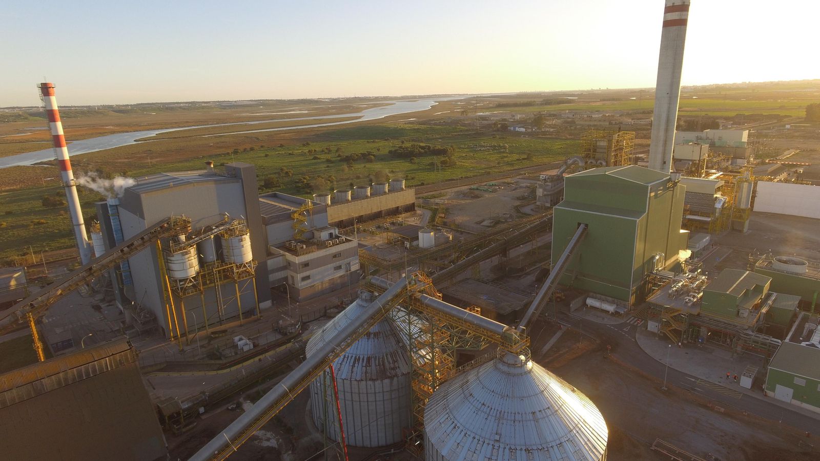 Complejo Energético Magnon Huelva. Complejo Energético Magnon Huelva.