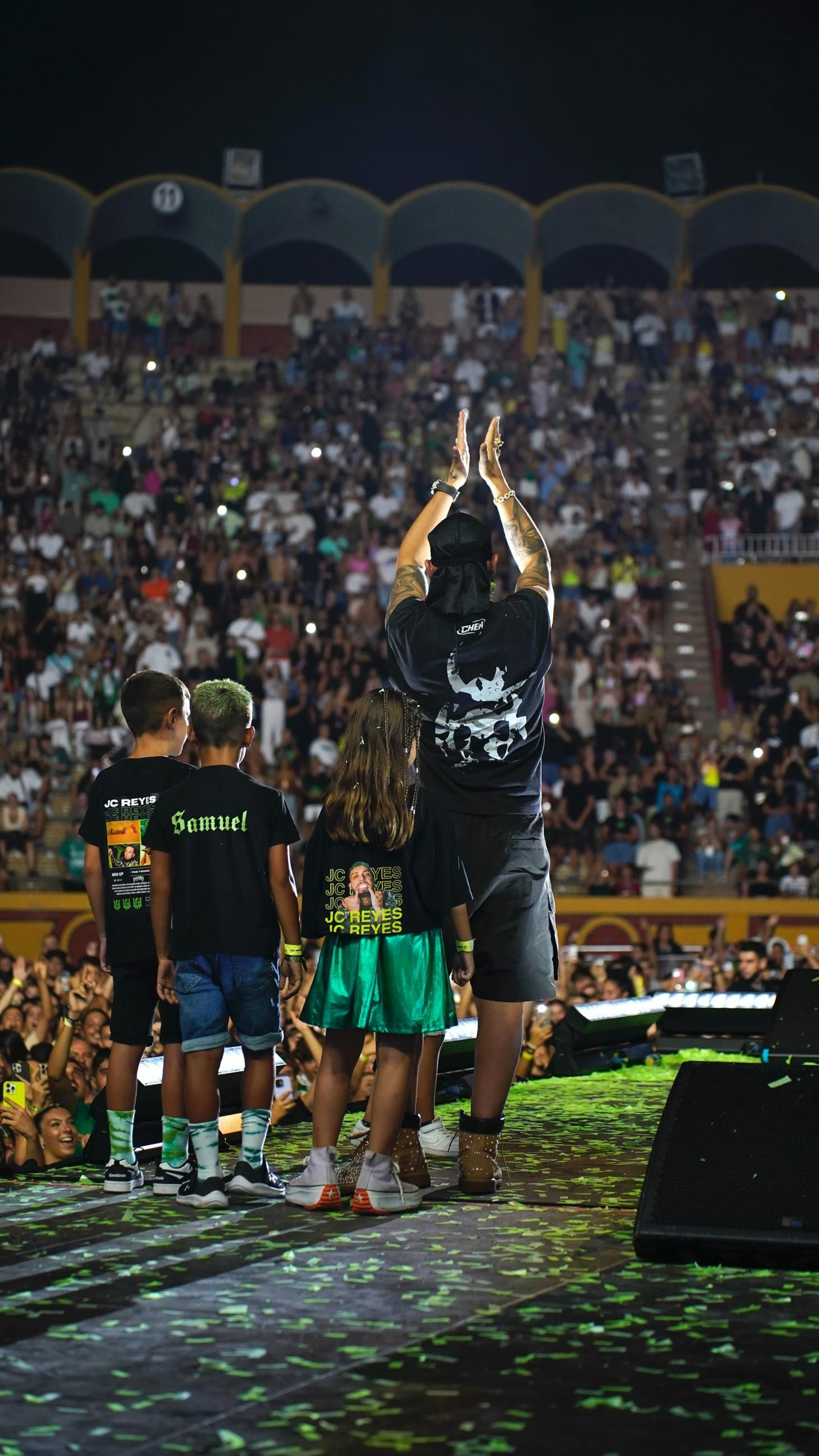 El concierto de JC Reyes en el Cabaret Festival de Algeciras, en imágenes