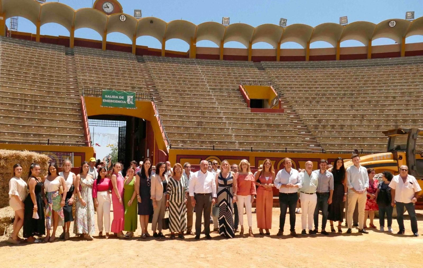 Las autoridades, en la inauguración de la Feria del Ganado.