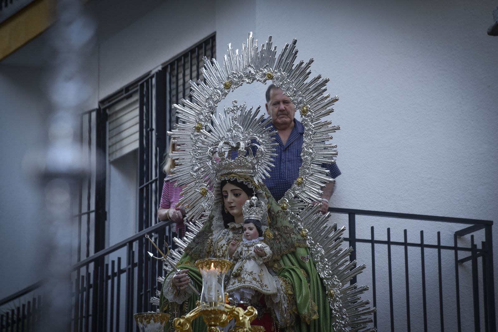 Procesión de la Esperanza Divina Enfermera, en imágenes