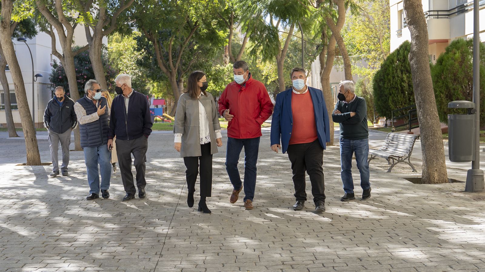 Visita de la alcaldesa a las obras de la calle Doctor Celestino Rey-Joly.