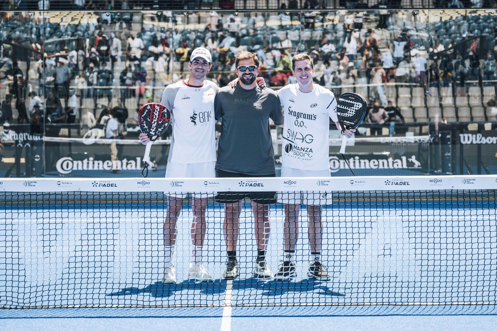 Las mejores fotos de los cuartos de final del pádel en el Estadio de la Cartuja